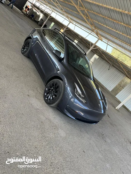 Tesla Model Y 2021 Long Range Dual Motor   B+جمرك جديد ، فحص كامل اوتوسكور