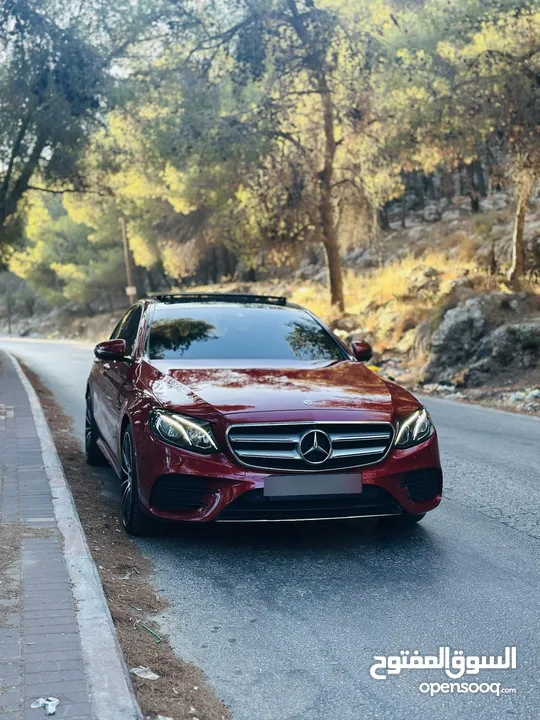 Mercedes - Benz  E300 de امكانية التقسيط بدفعه وشكات لغاية 24 شهر