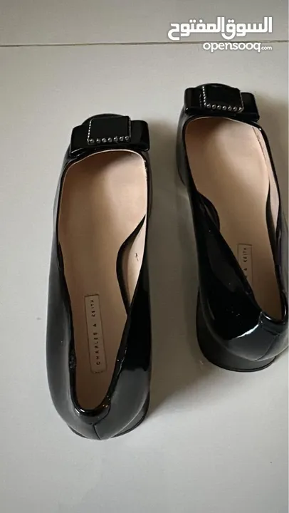 Black Closed shoes for Office Executives