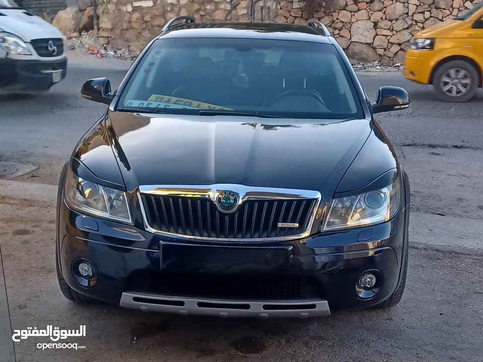 سكودا اوكتافيا رمش تحويل كامل اصلي الى (SCOUT) طقم كامل مستورد مختم بختم شركة Vw skoda