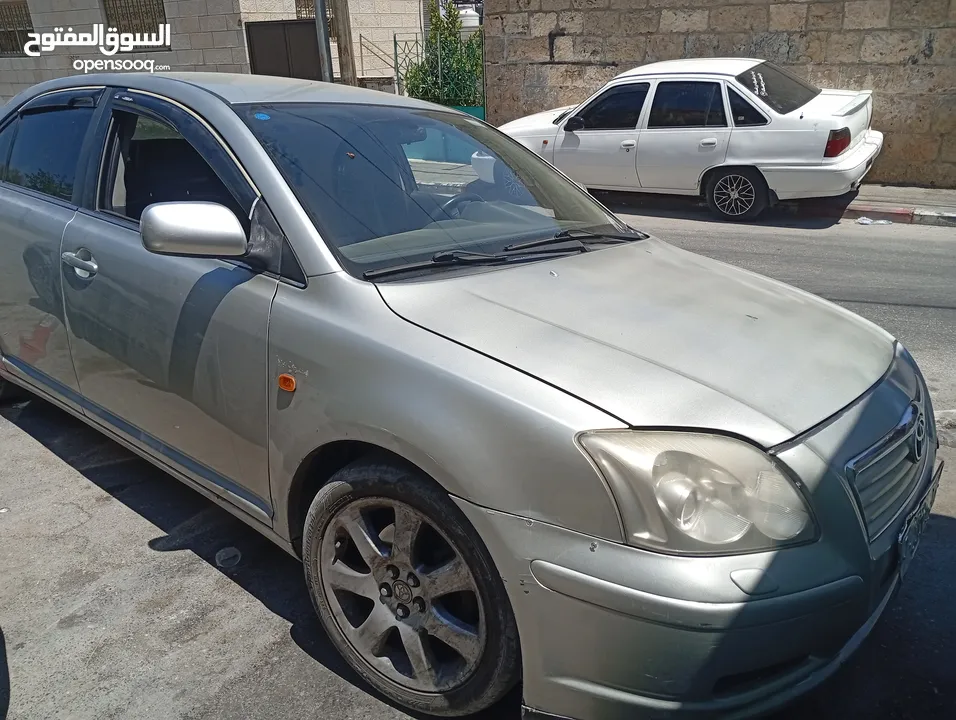 سياره البيع تويوتا