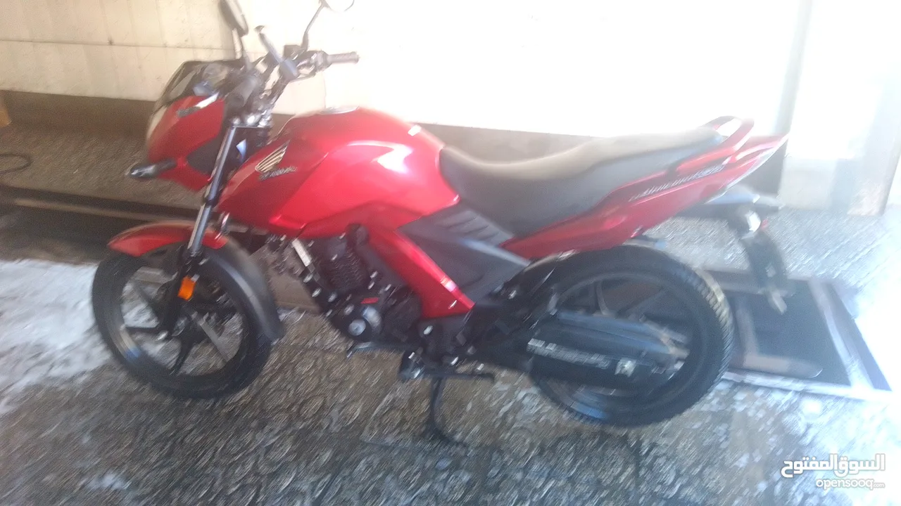 هوندا يونيكورن 163 cc