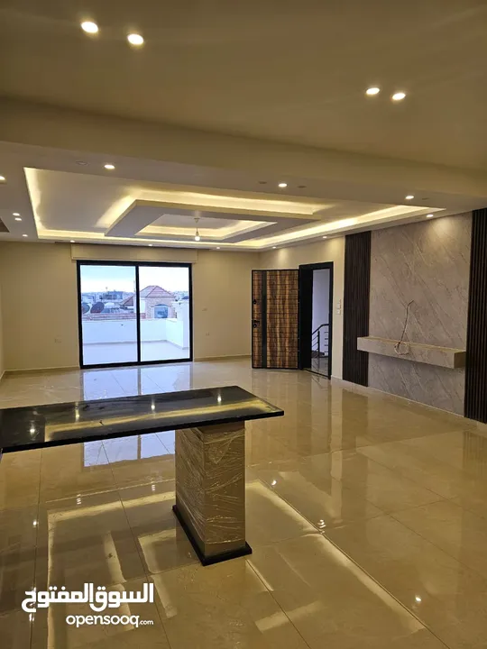 شقة فارغة   للايجار في عمان -منطقة الرابيه  منطقة هادئة ومميزة جدا