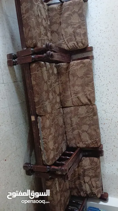 مرس وكنب وطربيزات