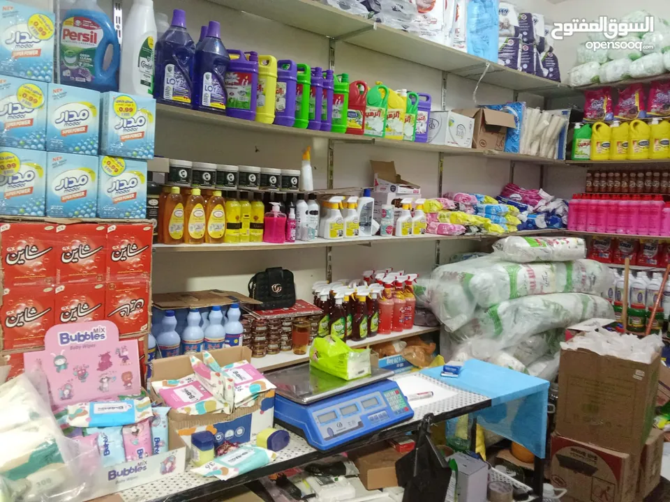 محل للبيع الزرقاء