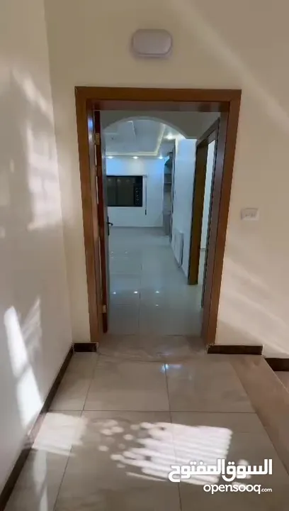 شقة للبيع في طبربور قرب جامعة العلوم الاسلامية. مساحة 156 متر مربع