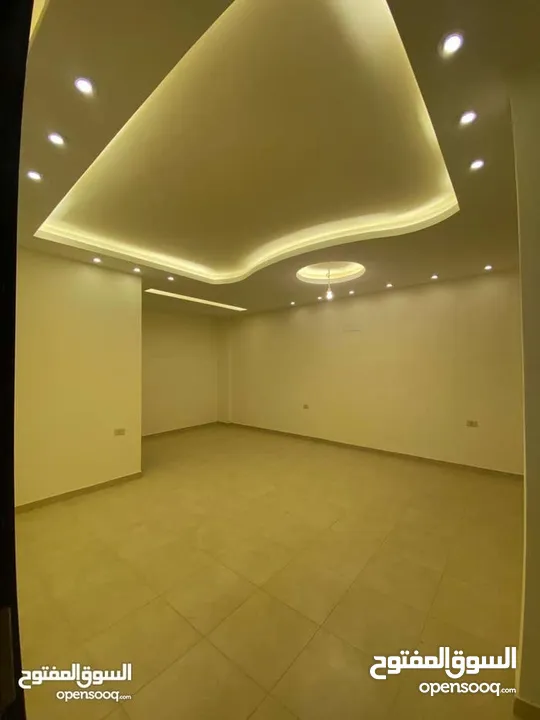 شقة للإبجار