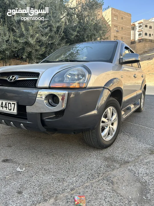 هيونداي توسان 2009 دهان كامل جديد ici بريطاني أصلي / تم عمل صيانة كاملة للسيارة ميكانيك توب التوب