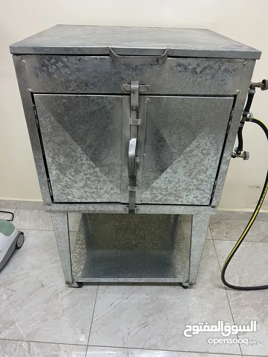 أثاث شقة كامل للبيع بسبب السفر بحالة ممتازة جداً وسعر مغري مع إمكانية البيع الجزئي