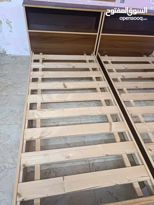 تختين خشب لاتيه