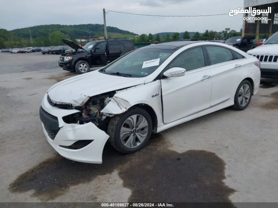 Hyundai Sonata Model 2015 Option Limited Color White Interior beige UAS Used car