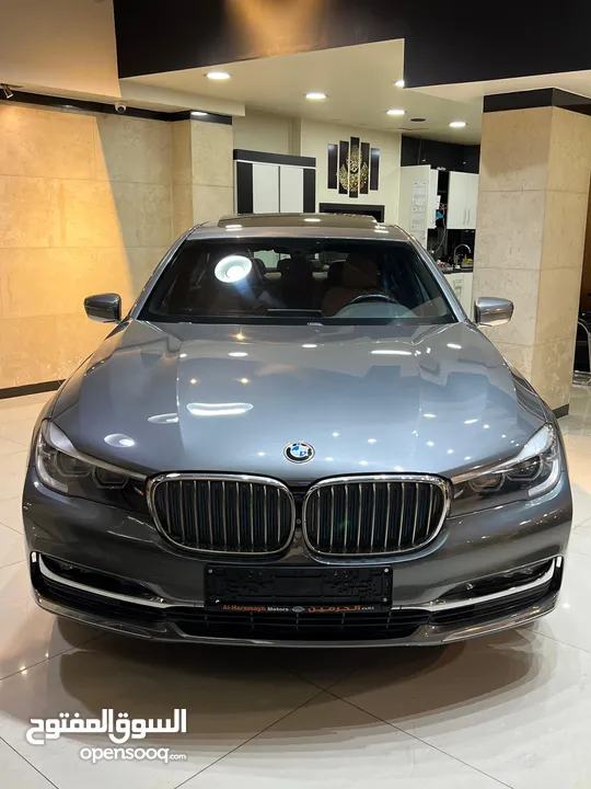 BMW 740Le 2017 وارد شركه ابو خضر مالك اول فل كامل اعلى تصنيف فحص كامل بحاله الوكاله