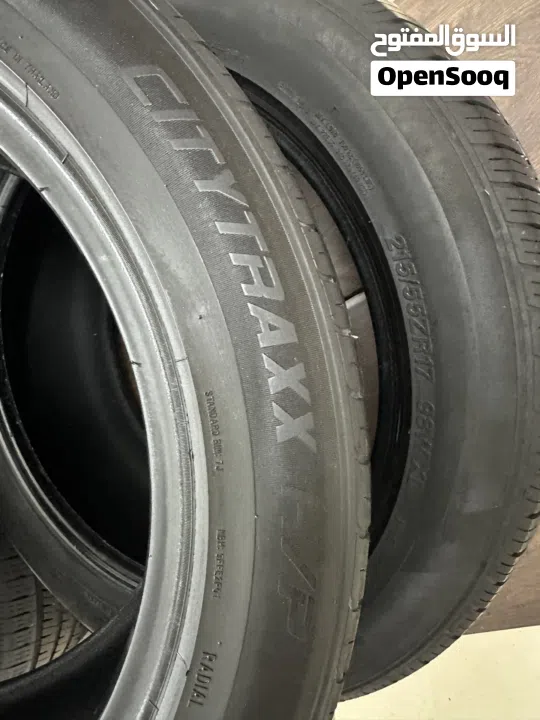 تايرات كامري مستعملين سنة ونص بحالة جيدة جداً