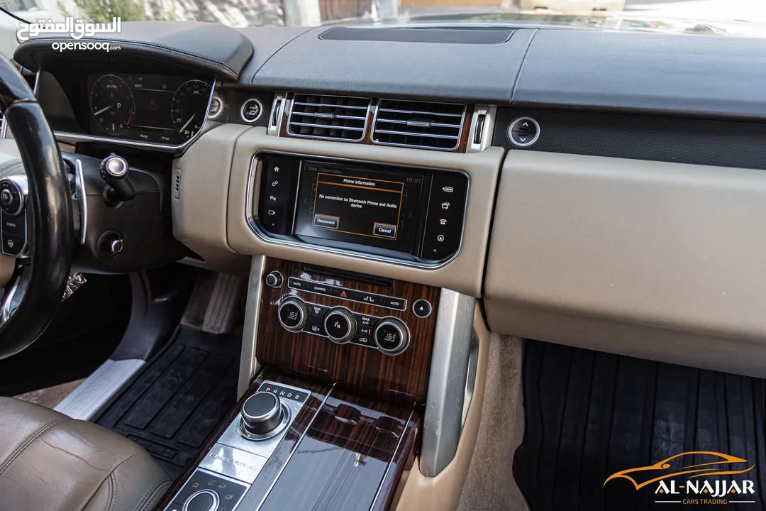 Range Rover Vogue 2016 Hse   السيارة وارد الشركة و مميزة جدا و قطعت مسافة 131,000 كيلو متر