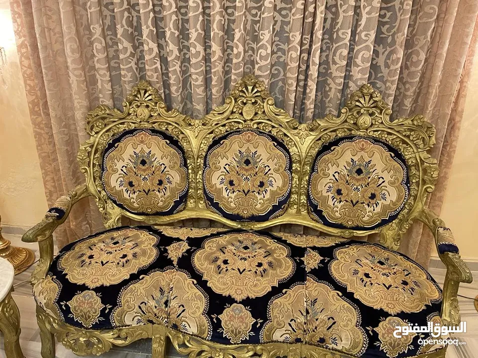 طقم كنب حفر فخم موديل كلاسيك وطقم خشب زان