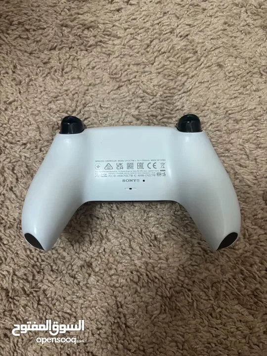 Playstation 5 slim أمريكي بحالة الوكالة