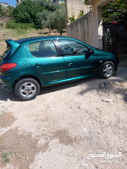 بيجو 206 موديل 2002