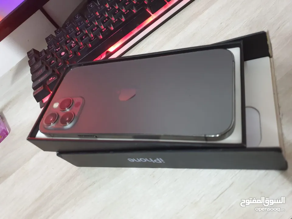  12برو ماكس نص تيرا