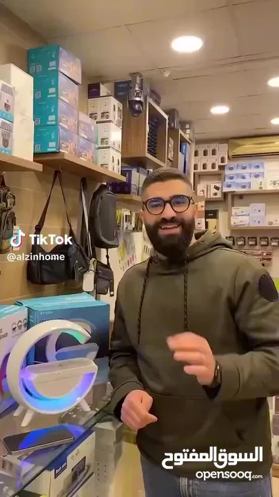 (سماعة تصميم حرف G العصرية)