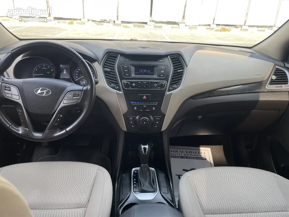 Hyundai Santa Fe 2018 4/4 panoramic view