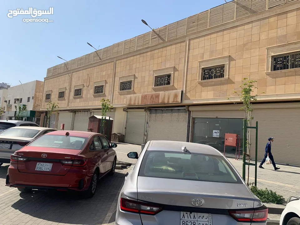 7 محلات للايجار بحى الفيحاء طريق ابو عبيده بن الجراح