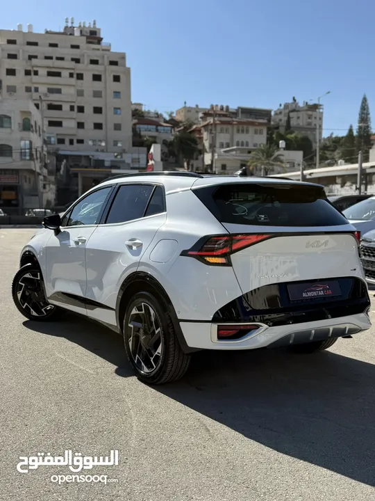 كيا سبورتاج GT Line ترخيص 2022 محرك 1600 هايبرد plug in/يقطع على الشحنه 65 كيلو متر  271 حصان