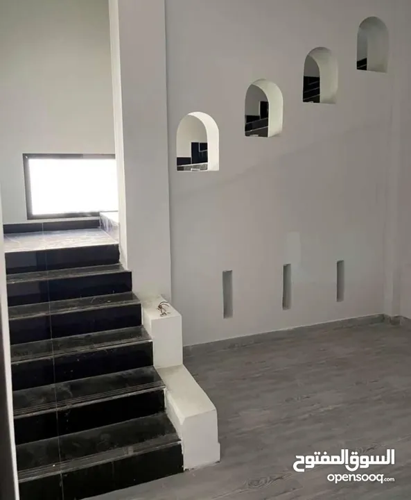 Modern villa for rent in Al Multaqa