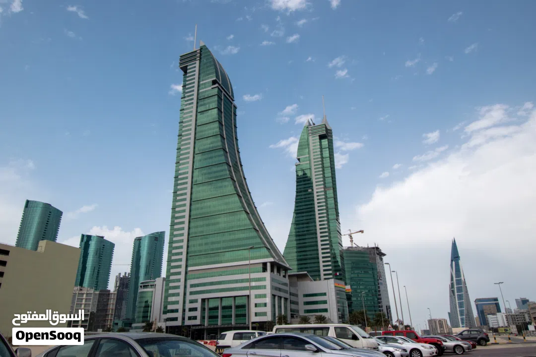 Open plan office space for 10 persons in BAHRAIN, Financial Harbour