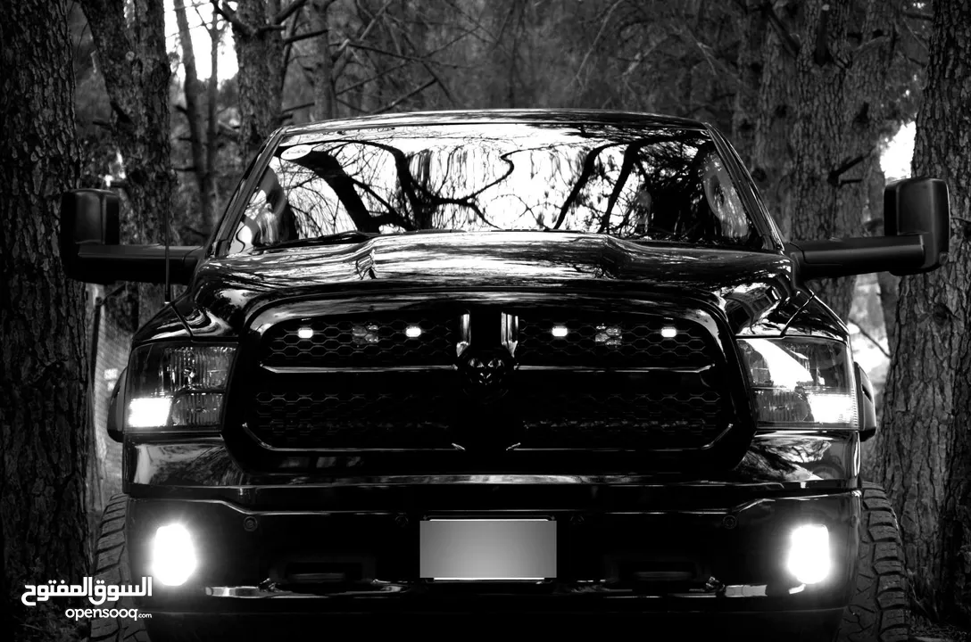Dodge ram black edition dodge ram 2018   ممشى قليل ( غير قابل للبدل او التقسيط)