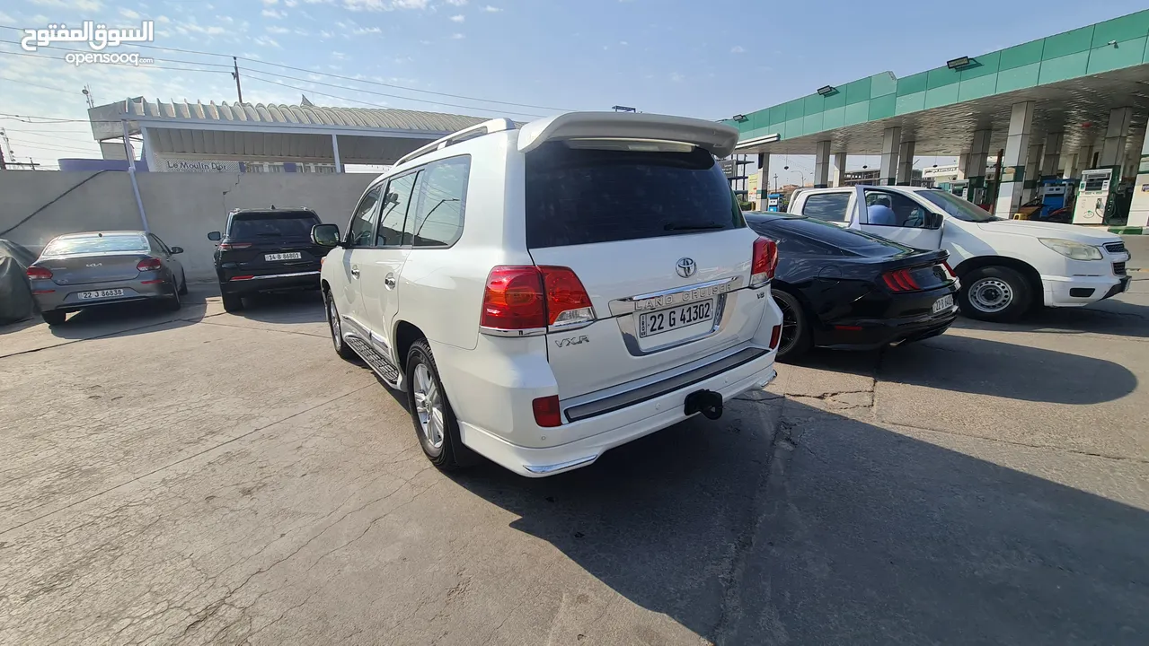 vxr 2014 v8 (4600) لاندكروزر