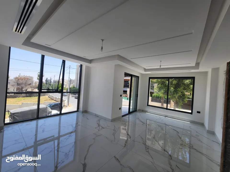 شقة فارغة للبيع في منطقة الدوار الرابع ( عدد 2 ) - ref : 14598