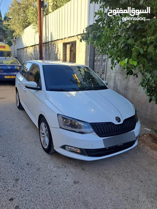 سكودا فابيا 2018 اتومات ... 1400 ديزل