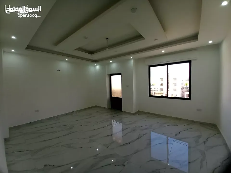 شقة للبيع في البنيات ( Property ID : 30773 )