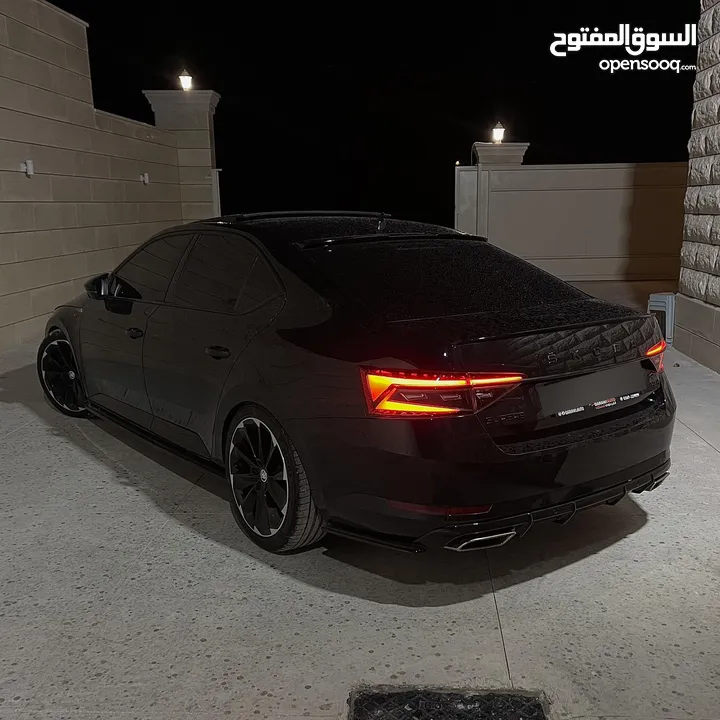 سوبيرب سبورت لاين 4X4.