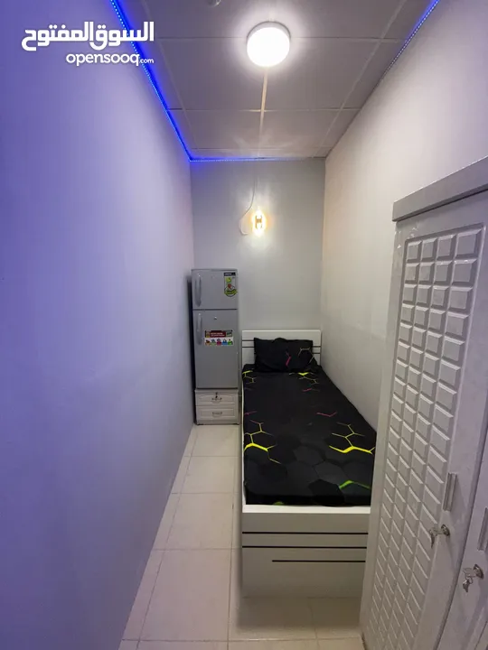 بدون عموله افخم سكن مشترك بنات وشباب في عجمان المويهات و الروضة شامل جميع الخدمات فرش جديد اول ساكن