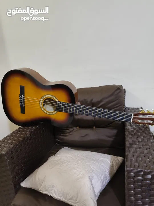 قابل للمفاوضه fitness guitar غير مستعمل وكاله