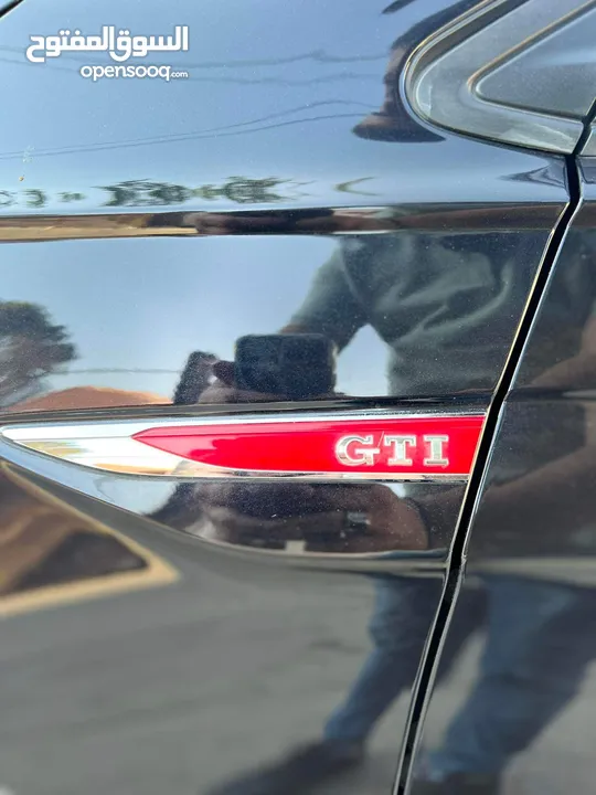 VW GTI 2000cc وقوة 207 حصان وقوة عزم 320 نيوتن