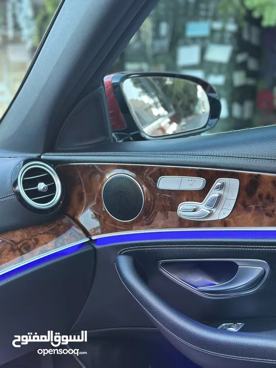 ‏Mercedes - Benz  E300
