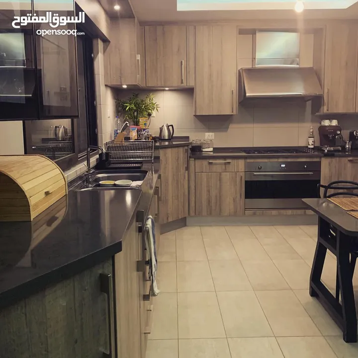 شقة مفروشة للإيجار في منطقة الدوار الرابع - ref: 14644