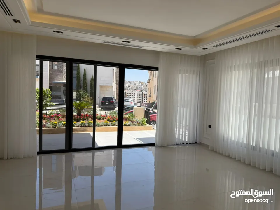 شقة شبه مفروشة للإيجار في عبدون ( Property 38508 )-175064043