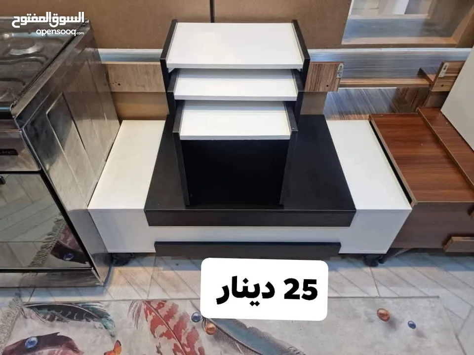 طاوله وسط مع سيرفيس