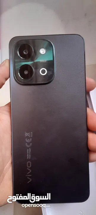 Vivo.  Y28