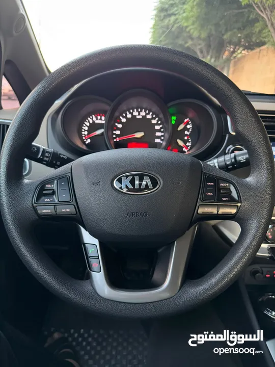 KIA RIO 2016