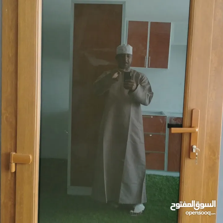 نوافذ وأبواب ومطابخ وبلكونات