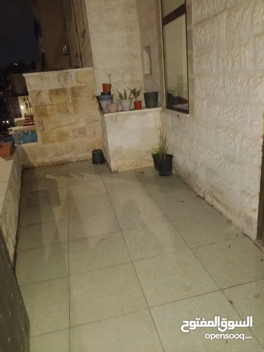 شقة للبيع طابق ارضي على مستوى الشارع في حي الشهيد الجنوبي مساحتها 160 التواصل واتس آب  009627888770