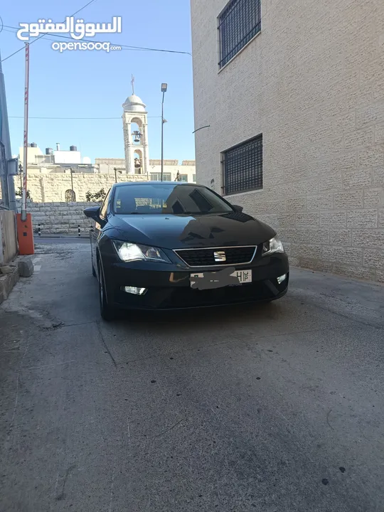 سيت ليون جير عادي 2019ترخيص  20190فل كامل ما عدا فتحه فحص  ممتاز حساس امامي وخلفي انذار حوادث اصطدام