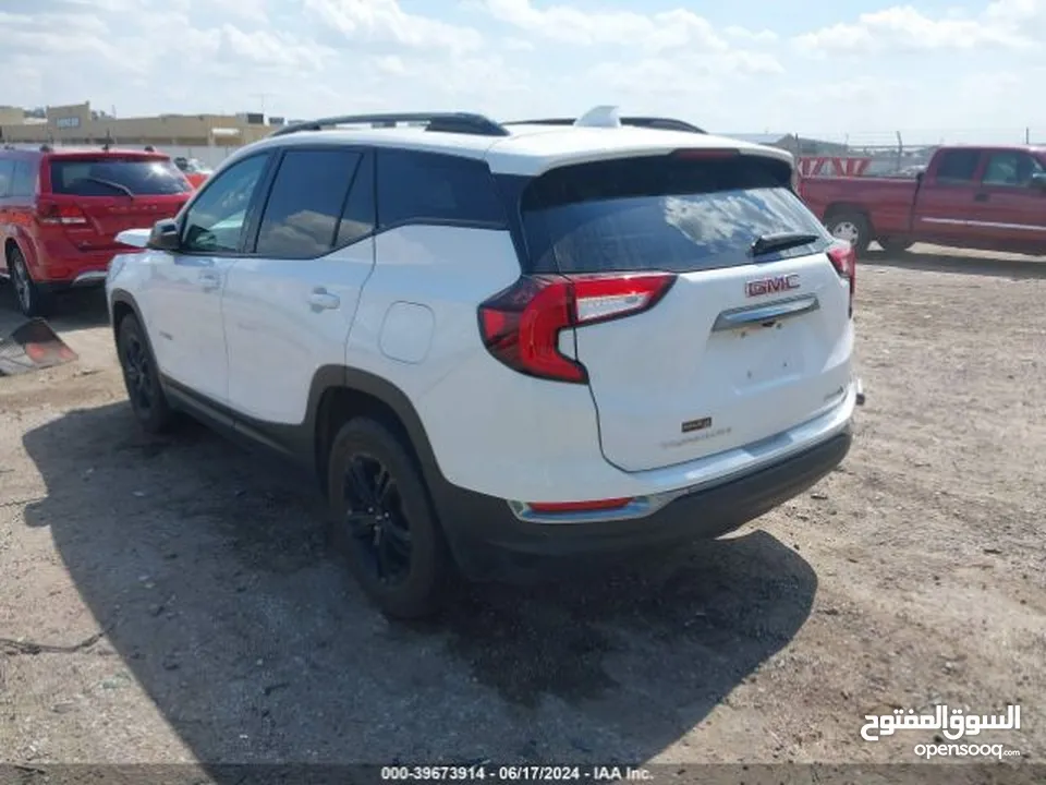 2023 GMC TERRAIN AWD AT4