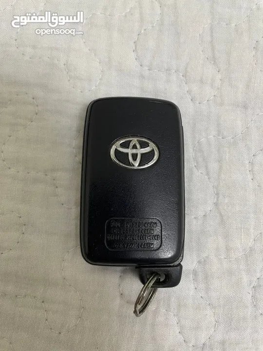 Rav-4 EV Key new - مفتاح سيارة جديدRav-4 كهربة