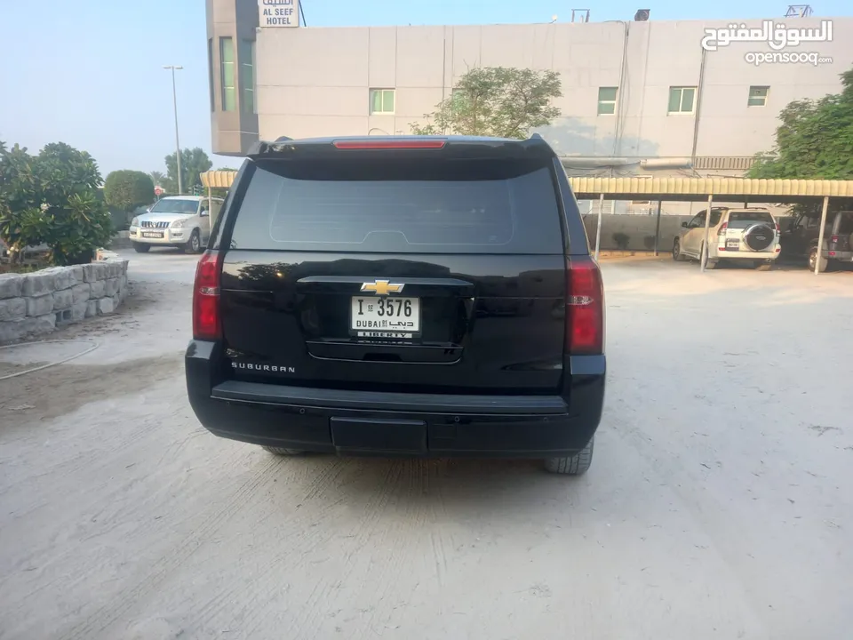 Chevrolet suburban 2017 Gcc full automatic