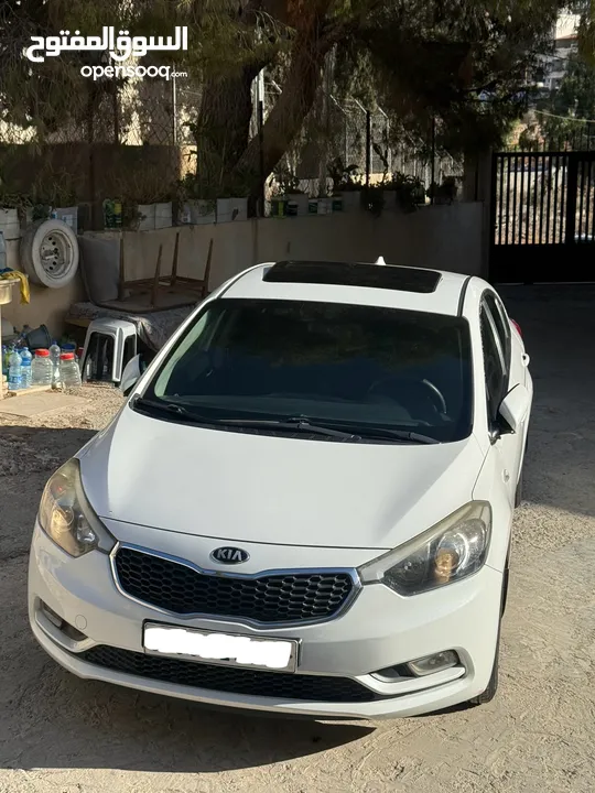 كيا سيراتو k3 فل مع فتحة سقف نخب ماتور 1600